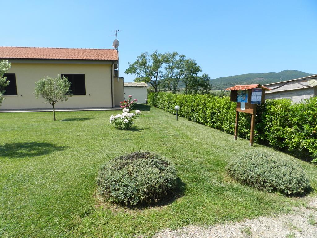 Agriturismo Severini Fonteblanda Eksteriør bilde